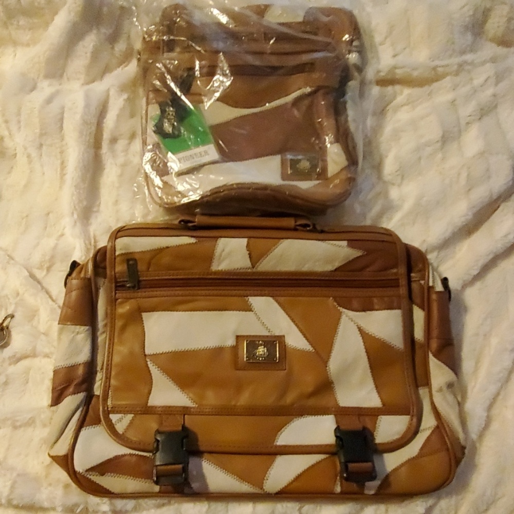 NWOT Pioneer Express Leather Satchel or Laptop